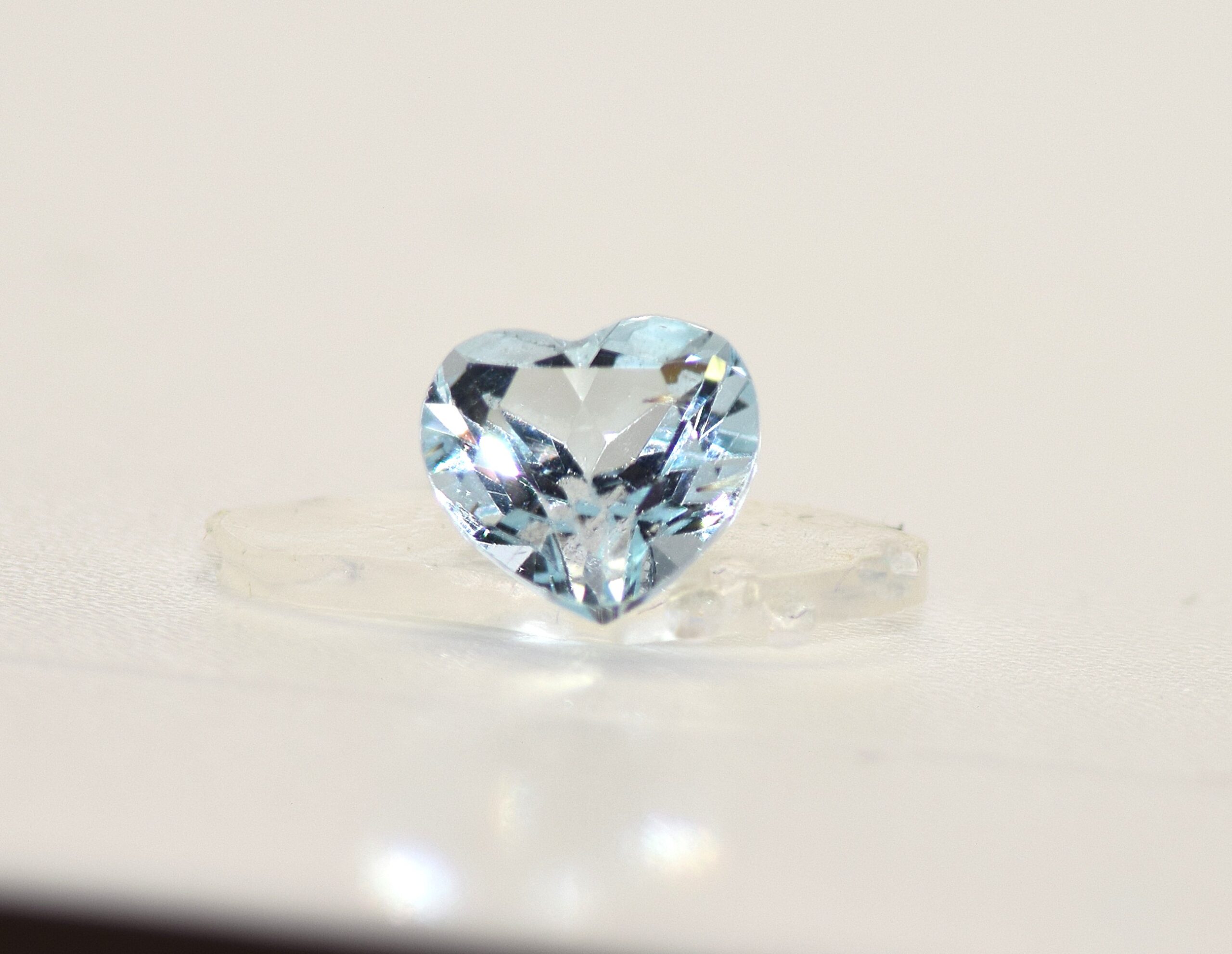 Topaz, Brilliant Intense Blue Heart-Shaped Gem – 1.04 Carats - Image 2