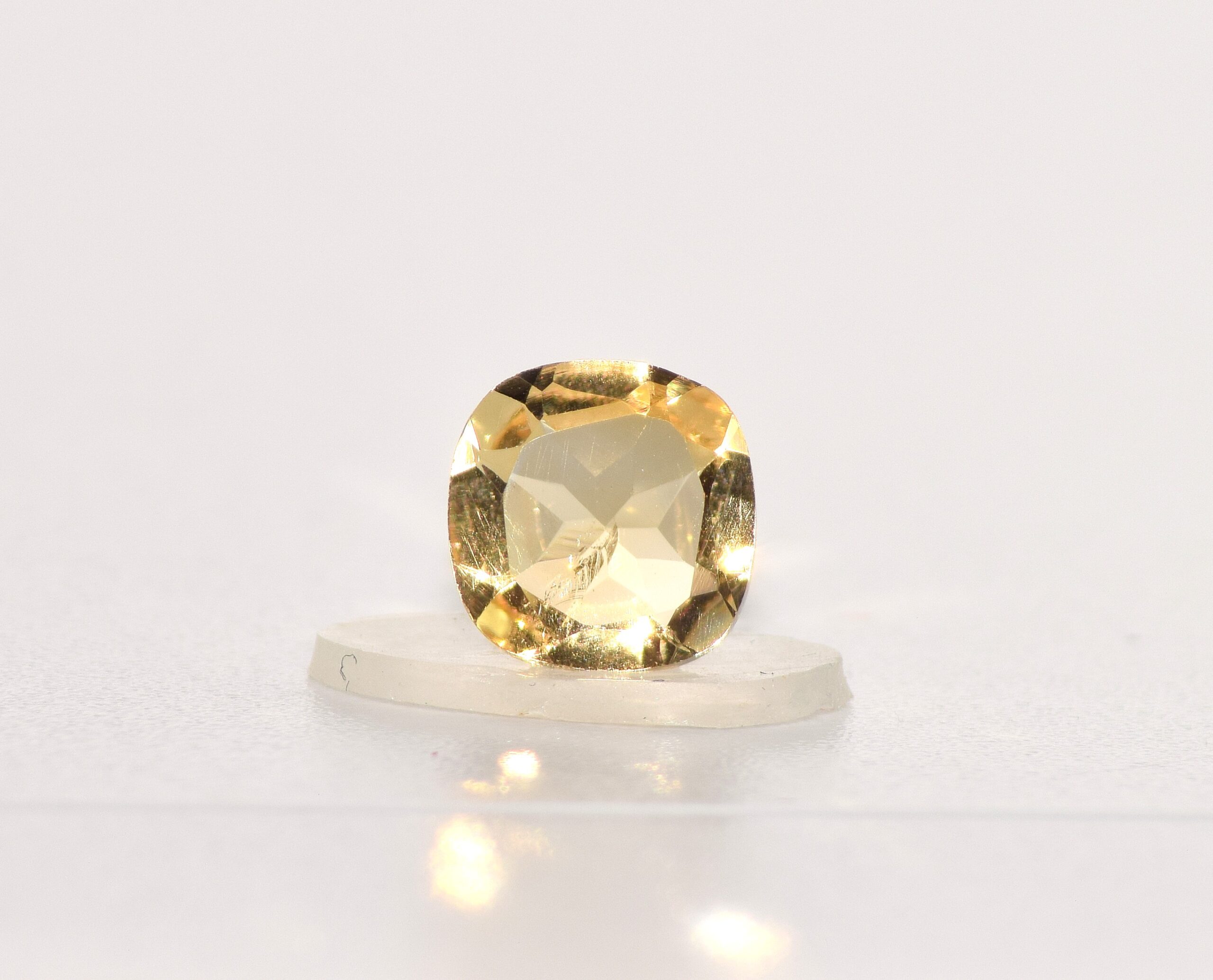 Citrine, Sparkling Yellow Cushion Box – 10 Pieces, 13 Carats - Image 7