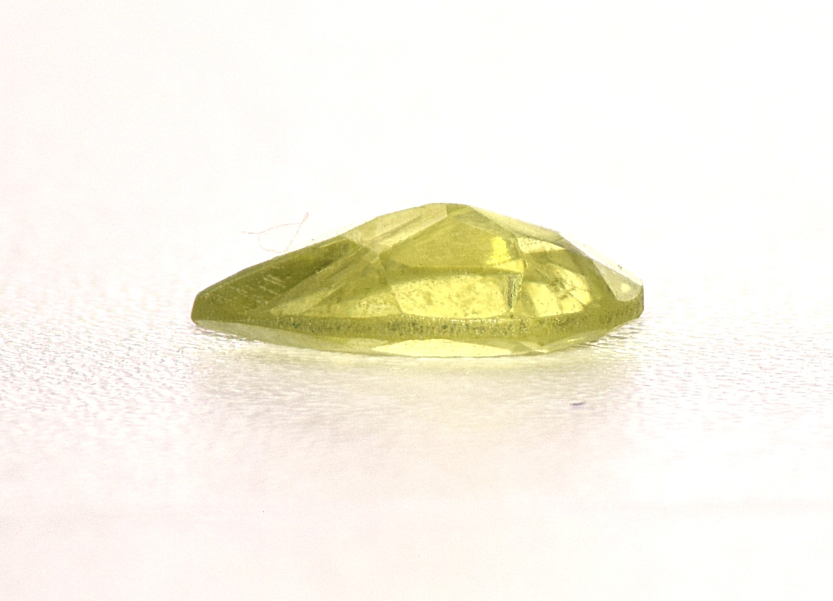 Peridot, Radiant Green Gem Set – 14 Pieces, 2.7 Carats - Image 10