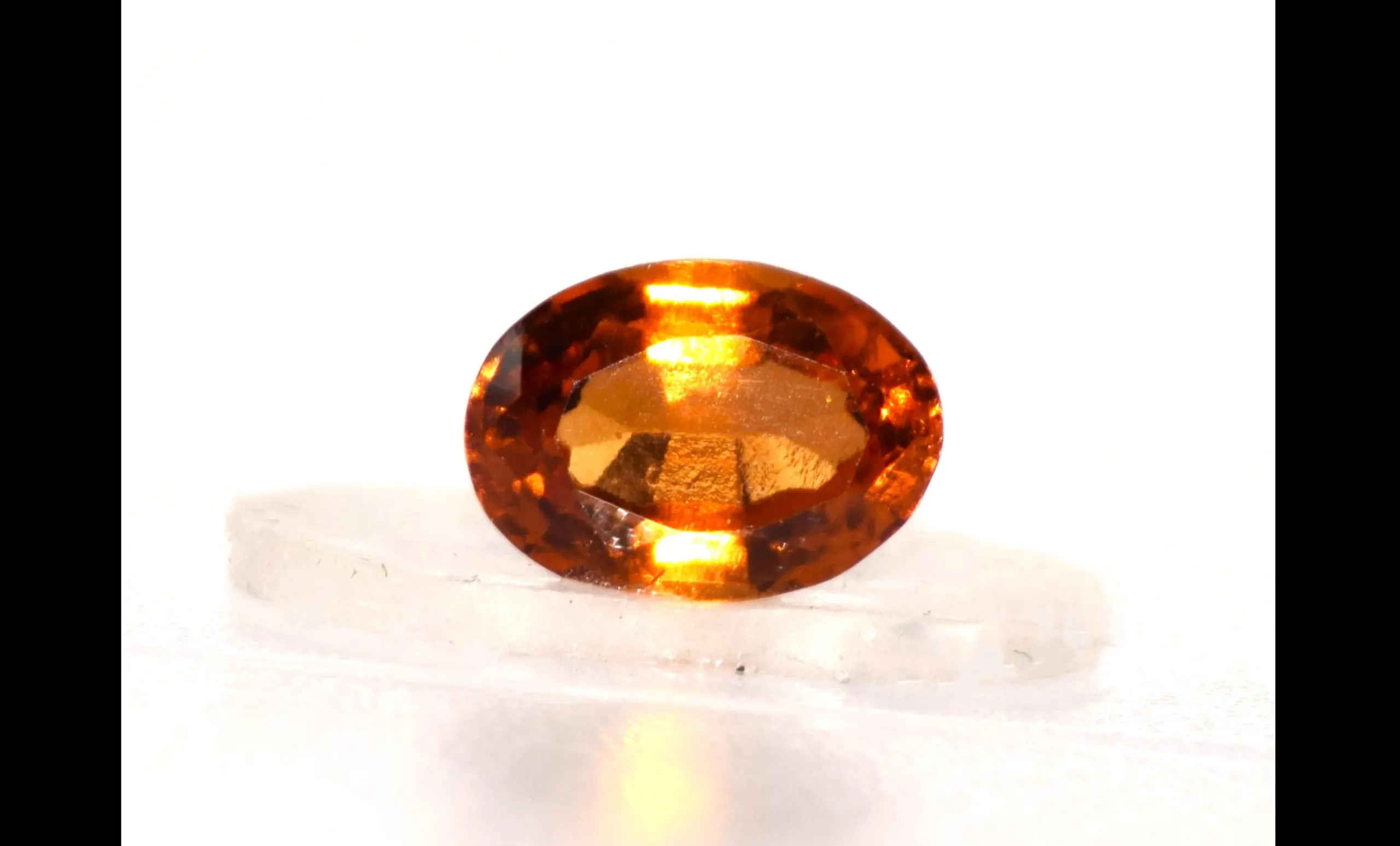 Garnet, Orange-Red Hessonite Gemstone – 0.93 Carats