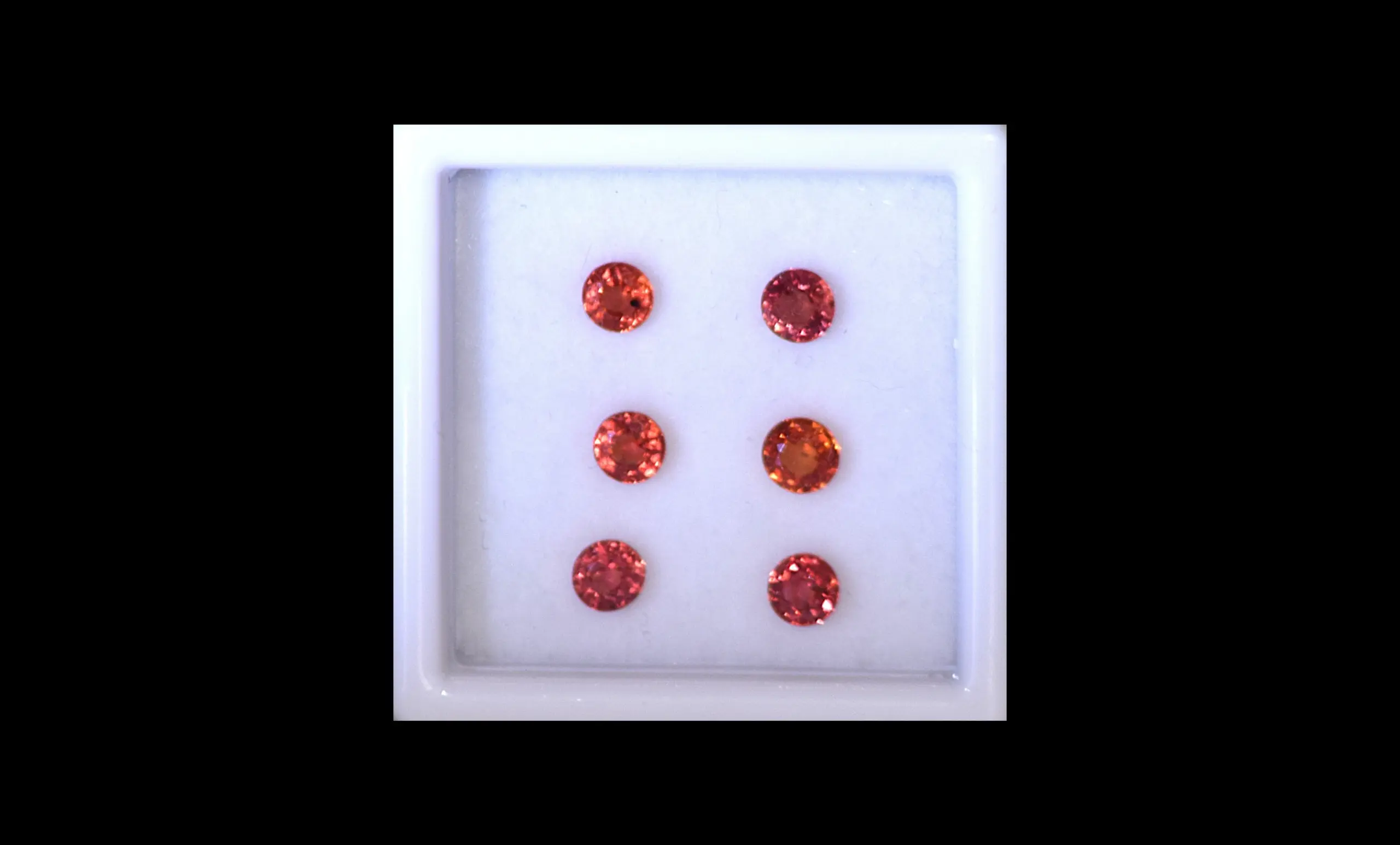 Sapphire Gemstone Set, Padparadscha Color Change – 6 pcs, 1.3 Carats