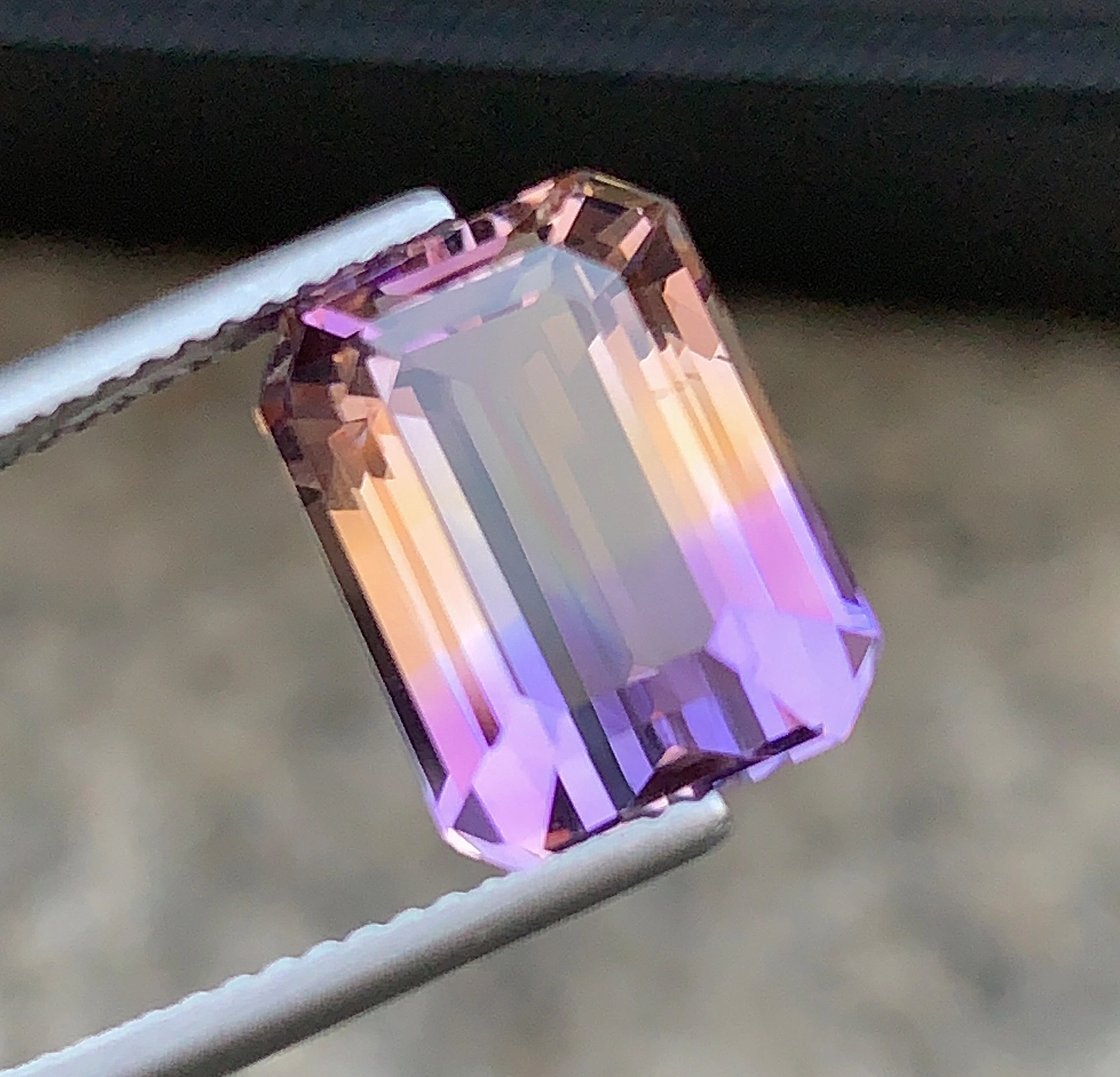 Ametrine, Violet-Yellow Bi-Color Gemstone – 5.92 Carats - Image 2
