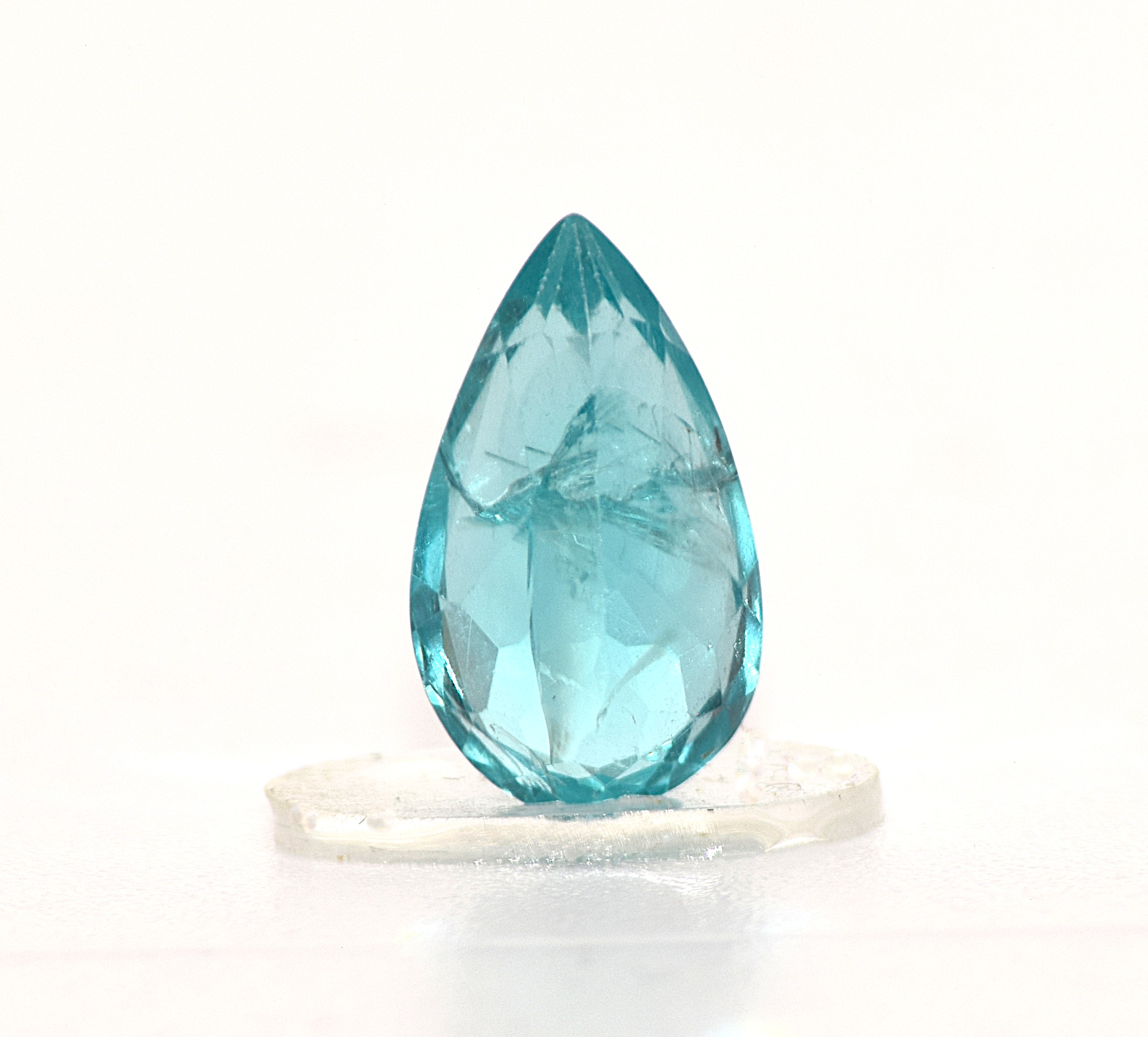 Apatite, Ocean Blue Pear Cut Gemstone – 3.11 Carats - Image 3