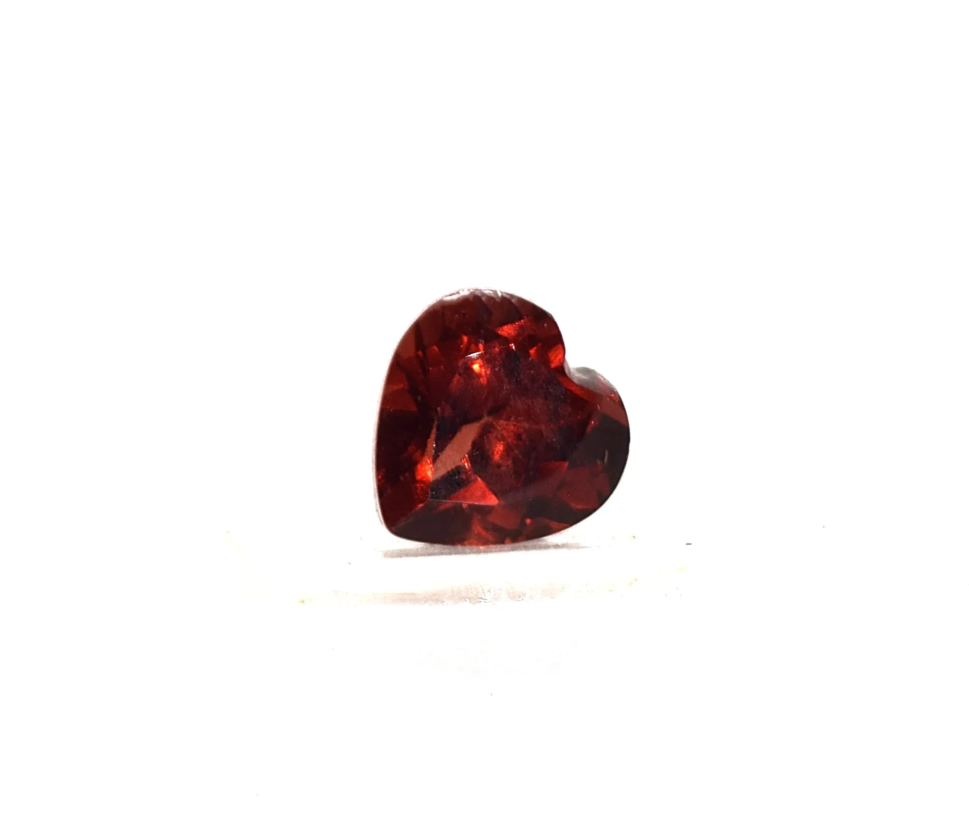 Garnet, Mandarin Red Heart Cut Gemstone Set – 5 pcs, 3 Carats - Image 3