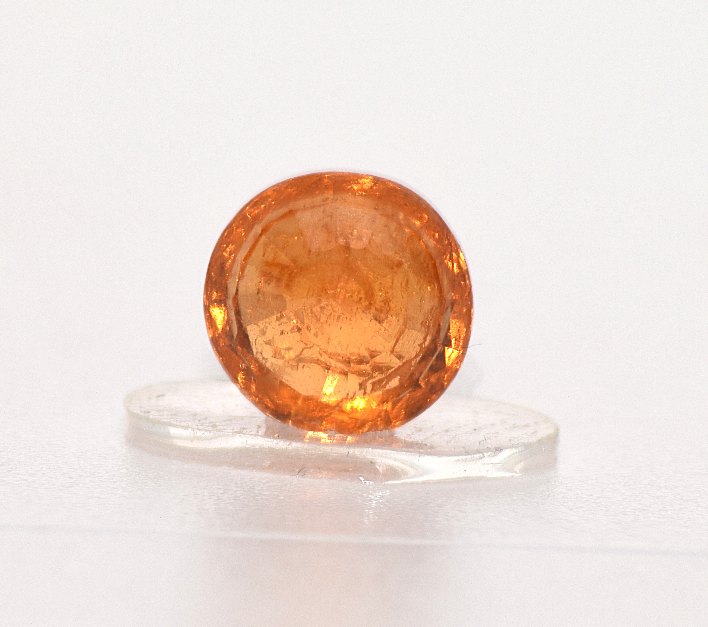 Garnet, Fanta-Orange Gemstone, Round Cut – 2.35 Carats - Image 4