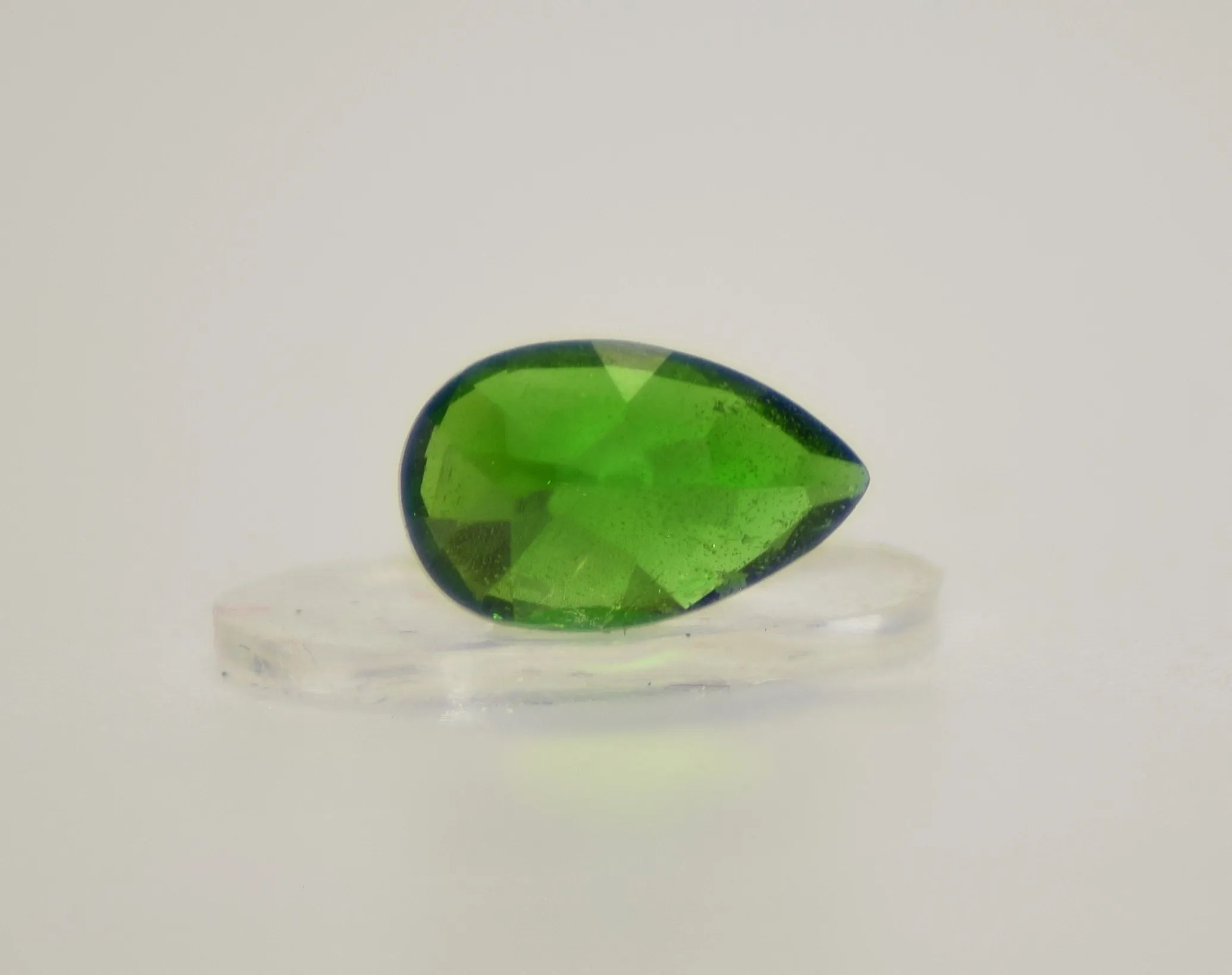 Ruby & Chrome Diopside Gemstone Set – 4 pcs, 4.3 Carats - Image 8