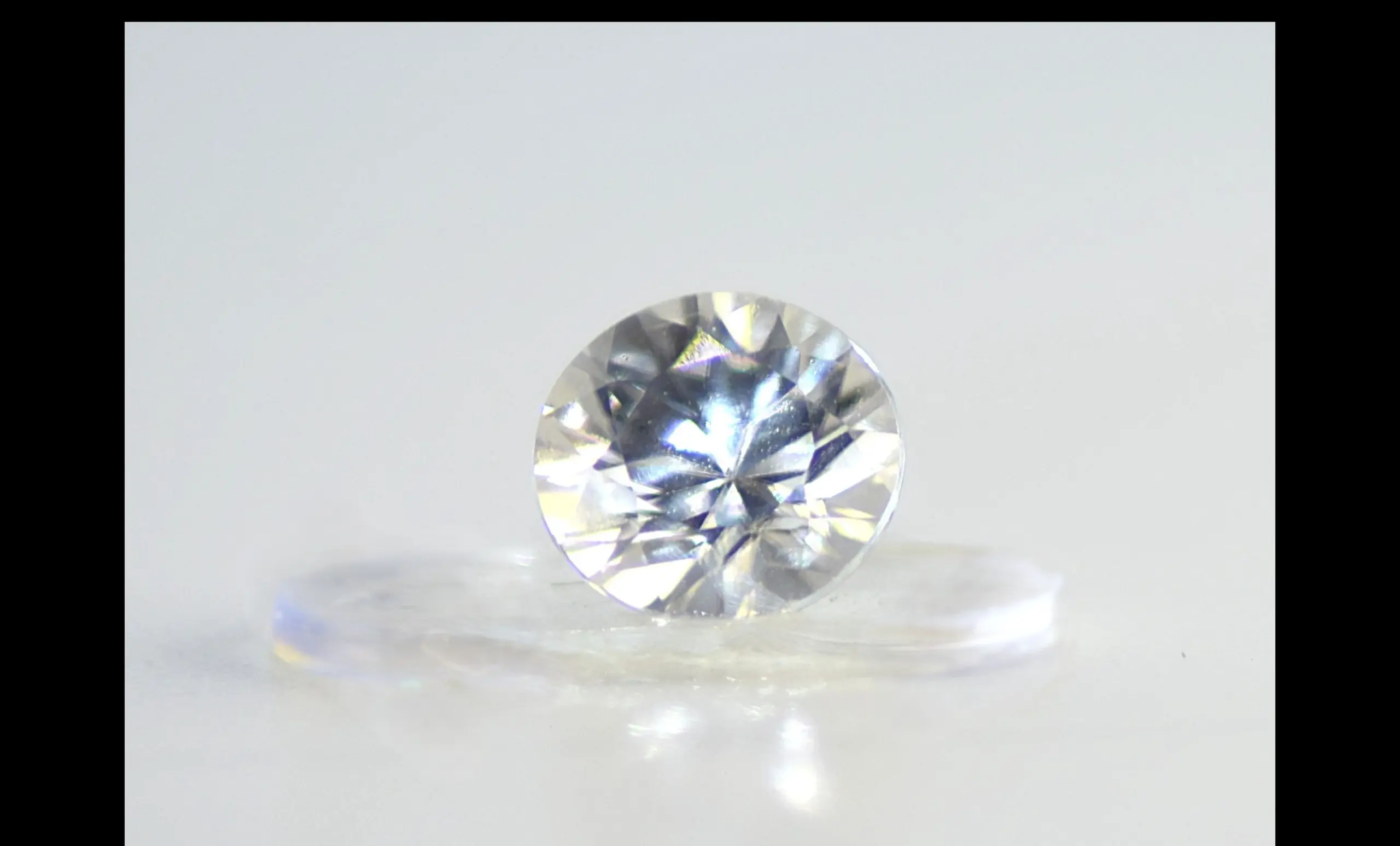 Zircon, White Round Cut Gemstone – 1.38 Carats