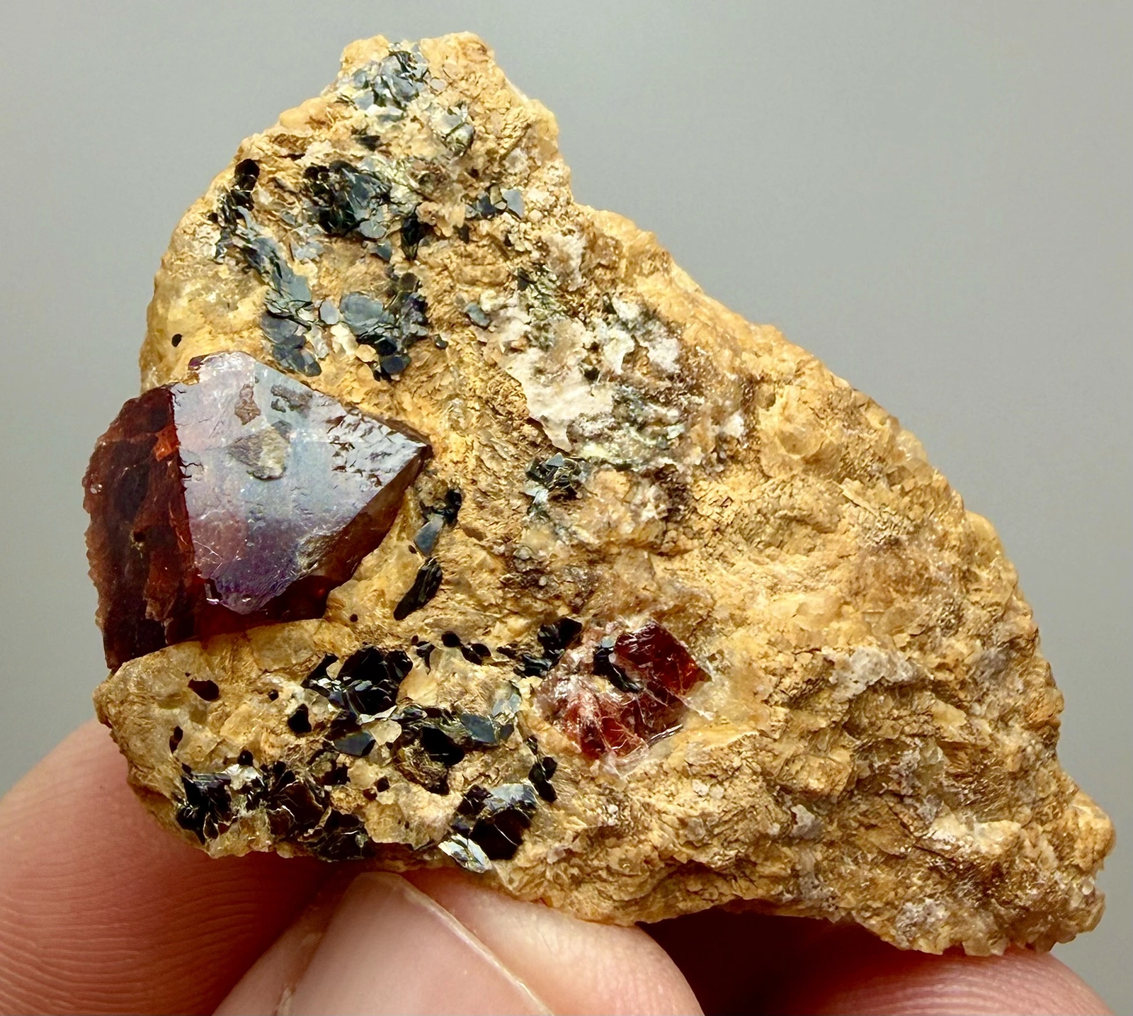 Zircon Crystal on Matrix – 47 × 32 × 15 mm - Image 5