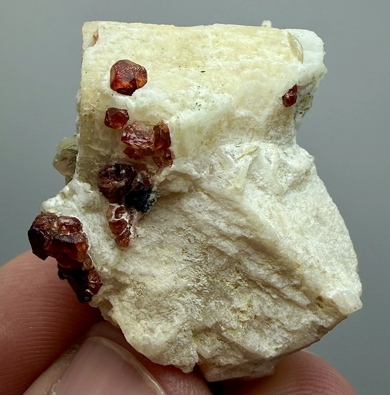 Spessartine Garnet Crystal on Matrix – 36 × 33 × 31 mm - Image 6