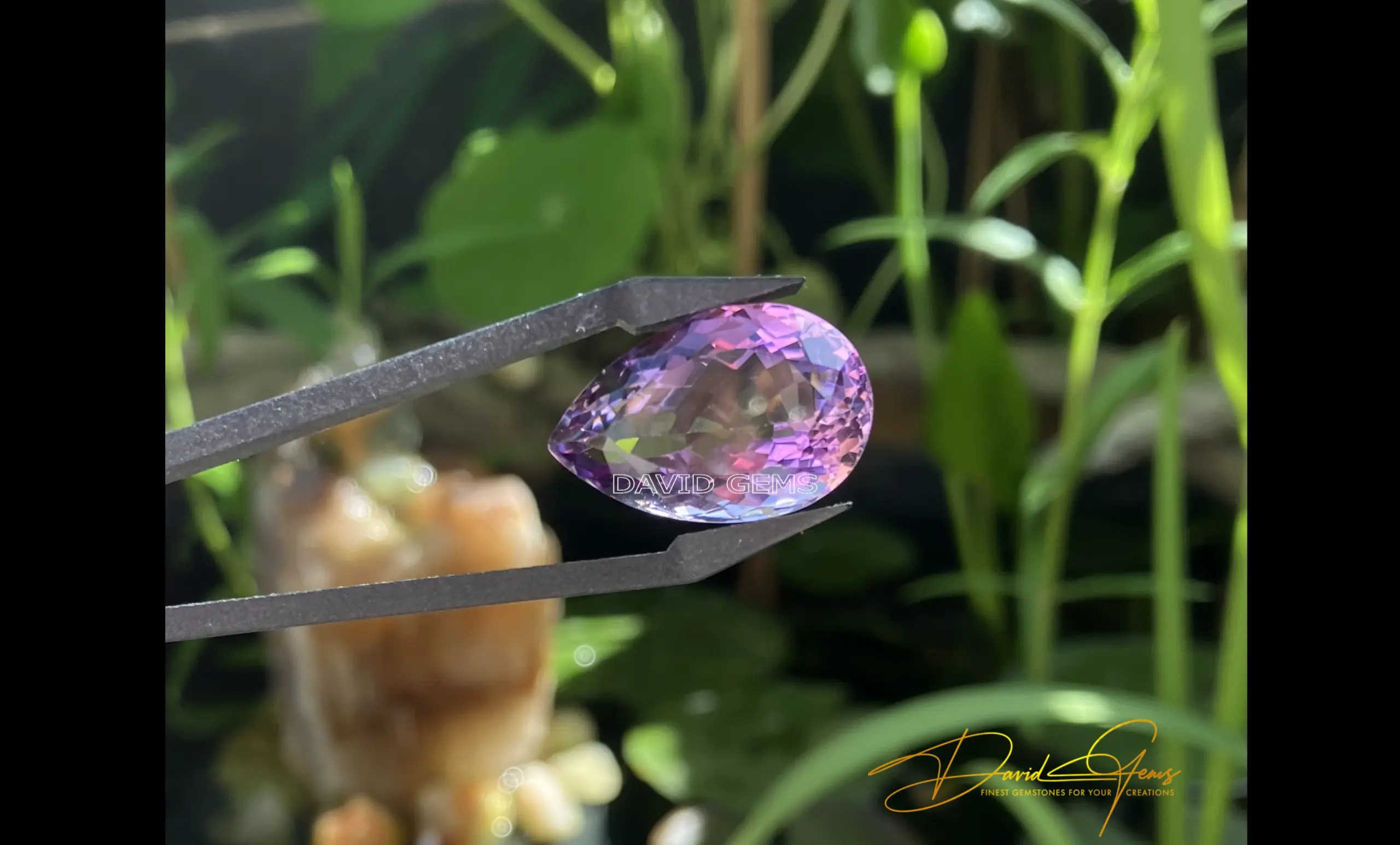 Amethyst, Violet Pear Cut Faceted Gemstone – 19 Carats - Image 4