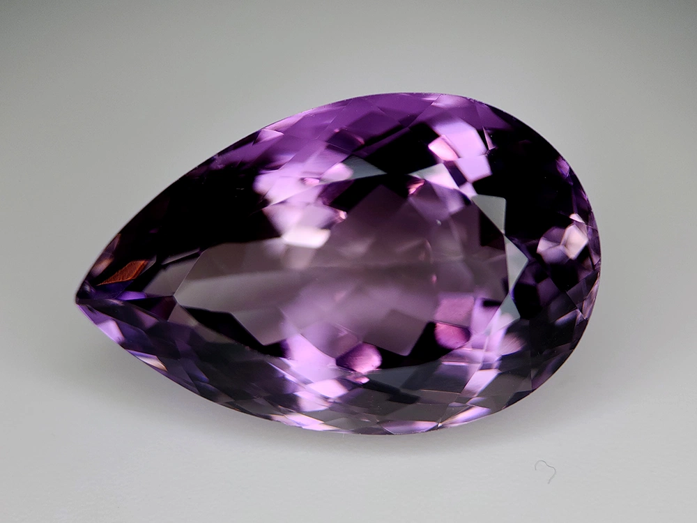 Amethyst, Violet Pear Cut Faceted Gemstone – 19 Carats - Image 2