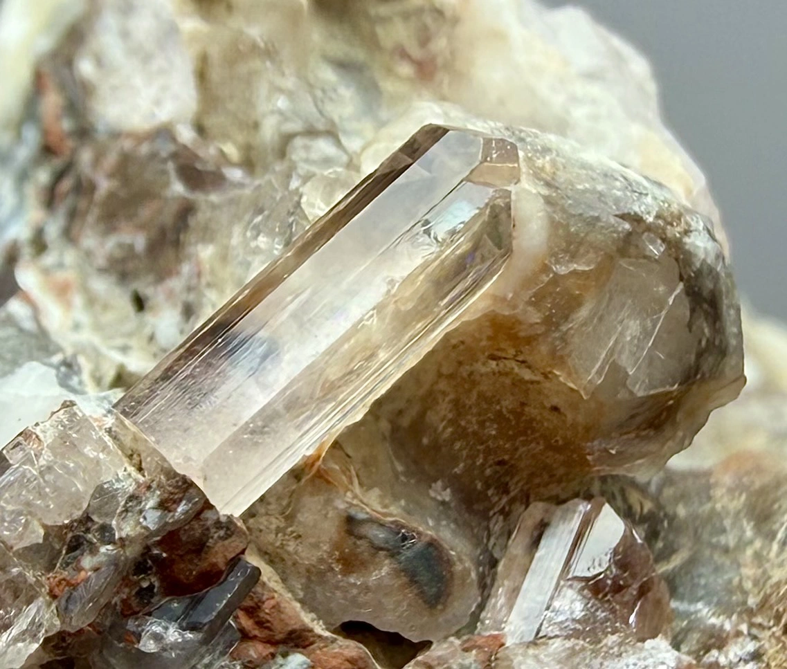 Topaz, Natural Pink Crystal on Matrix – 46 × 37 × 30 mm - Image 4
