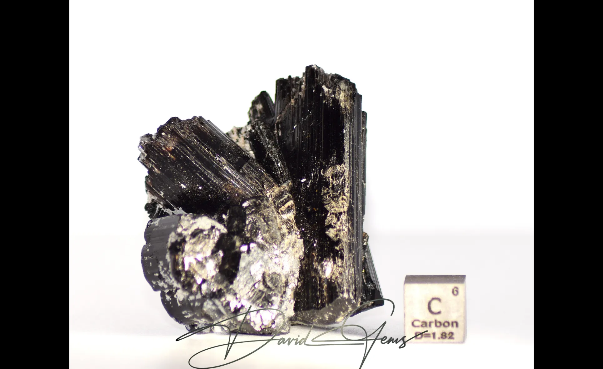 Tourmaline crystal cluster, black prismatic – 68 g - Image 5
