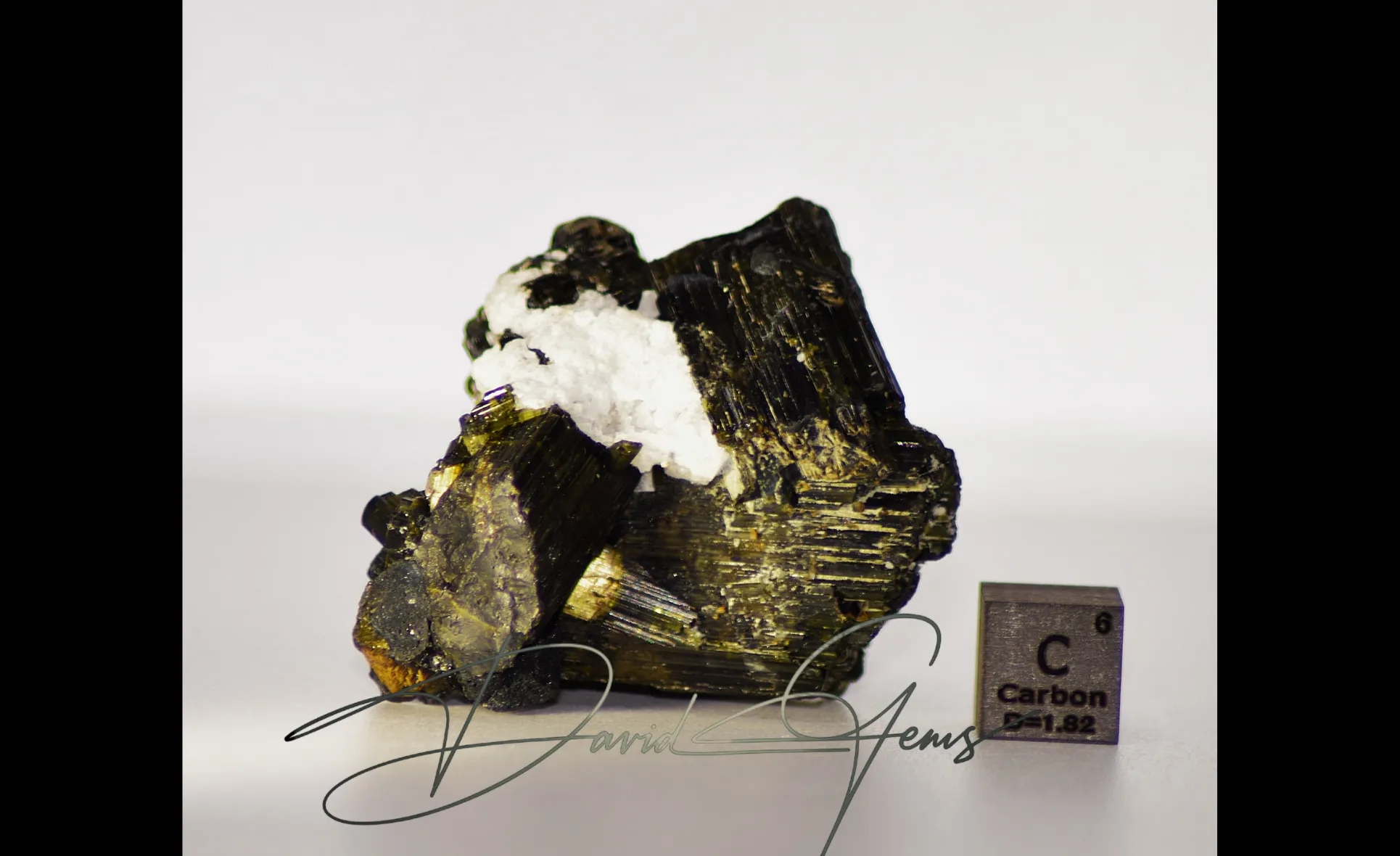 Tourmaline crystal cluster, green prismatic – 60 g - Image 6
