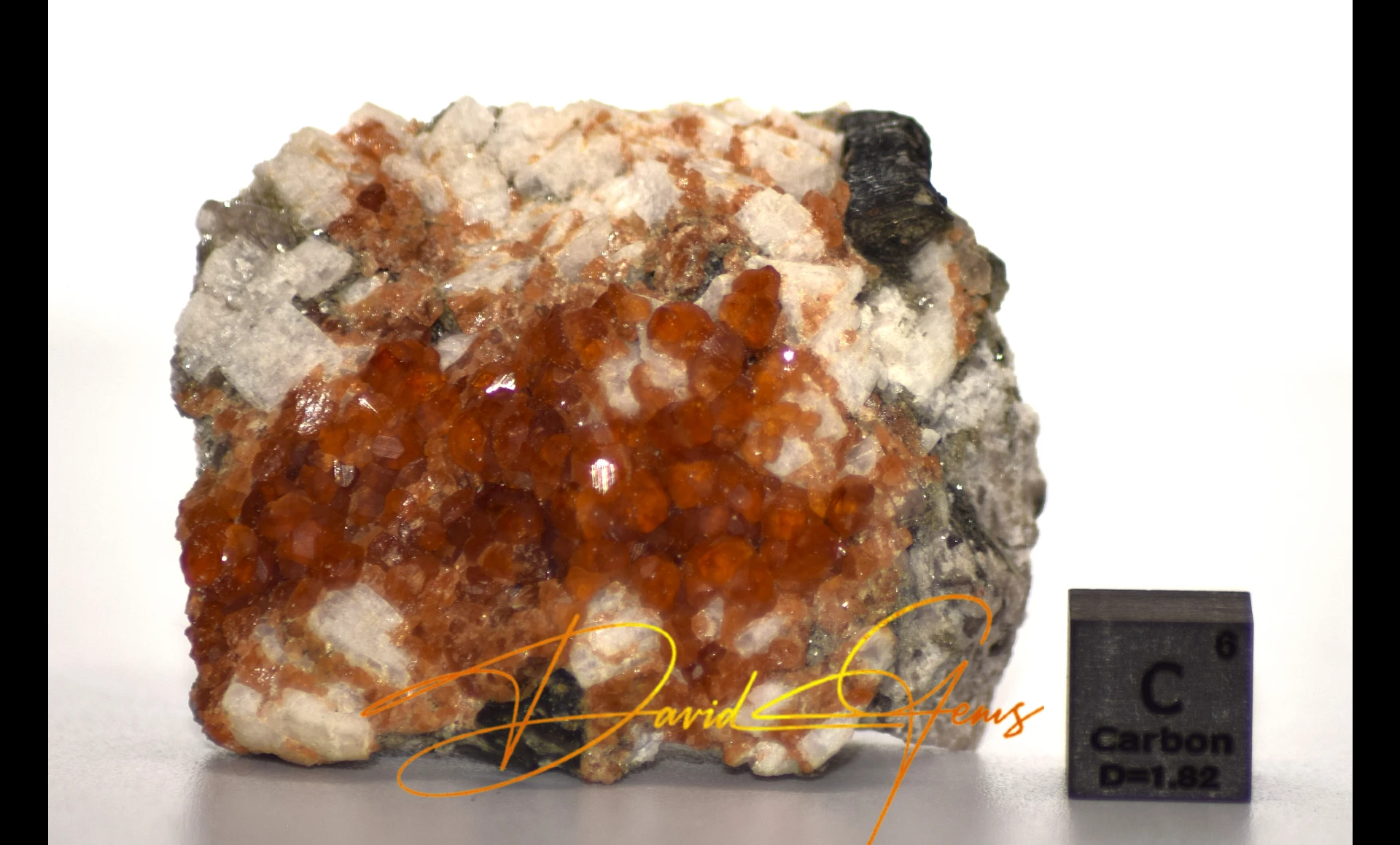 Spessartine Garnet Crystal on Matrix – 49 × 38 × 22 mm - Image 2