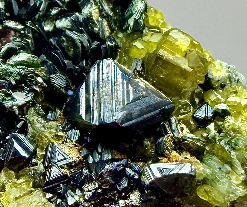 Magnetite Crystals with Vesuvianite and Diopside - Image 3