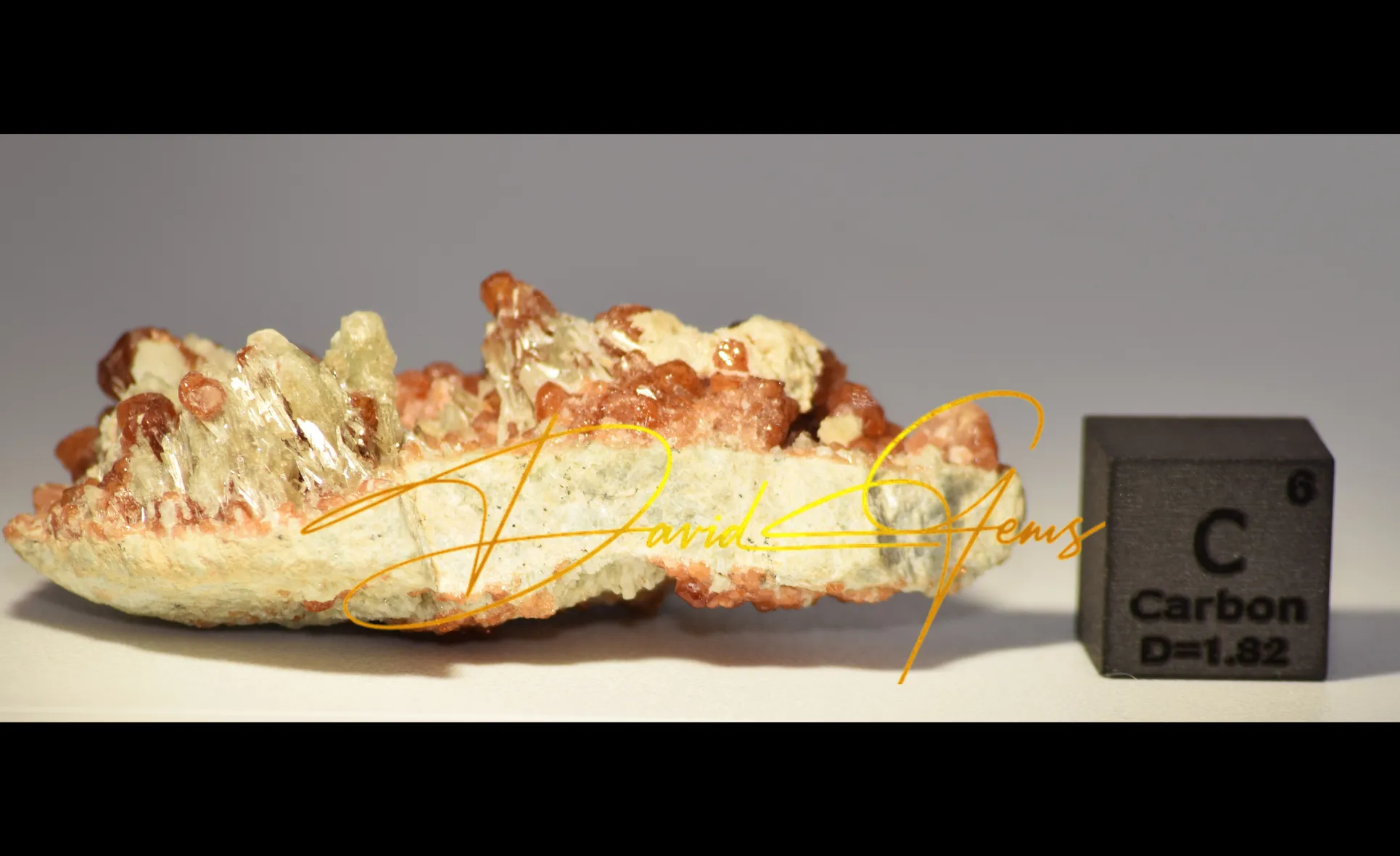 Grossular Garnet Crystal on Matrix – 44 × 30 × 16 mm - Image 6
