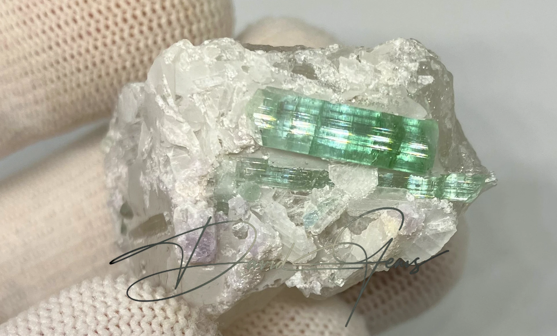 Tourmaline Bright Green Crystal on Quartz Matrix - 36 g - Image 5
