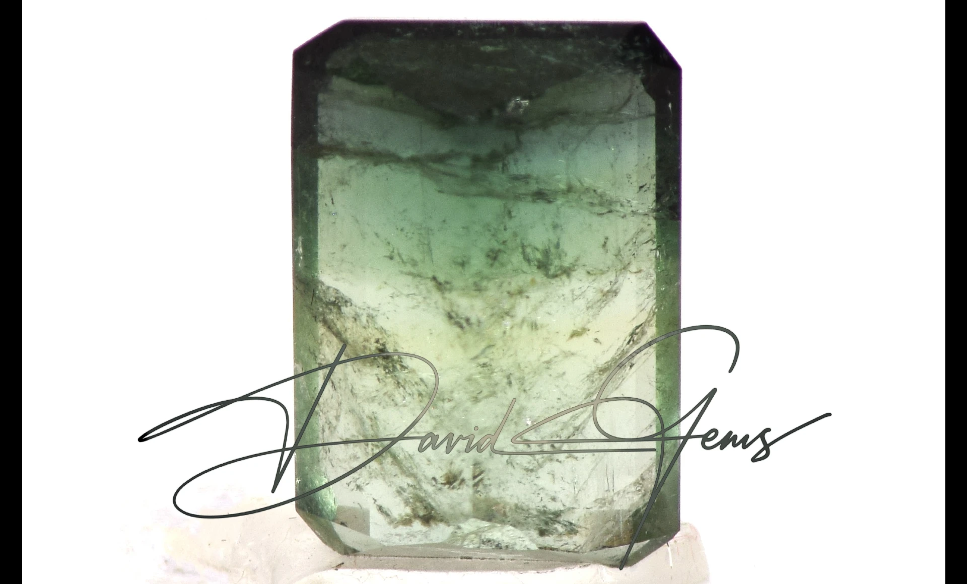 Tourmaline, Bi-Colour Gemstone, Step Cut – 5.10 Carats - Image 3
