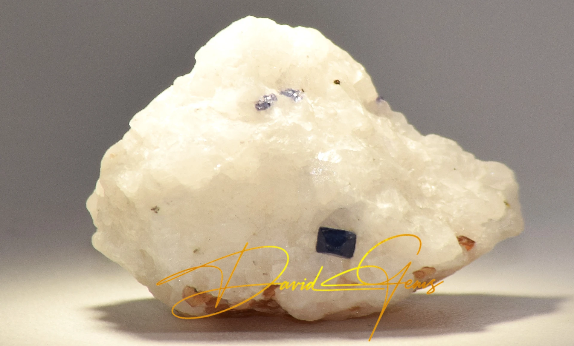Spinel Crystals and Mica on a Calcite Matrix - 11 g - Image 4