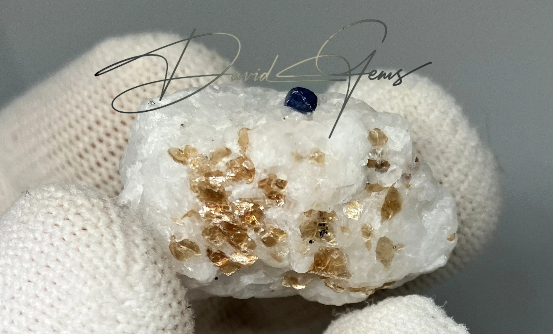 Spinel Crystals and Mica on a Calcite Matrix - 11 g - Image 5