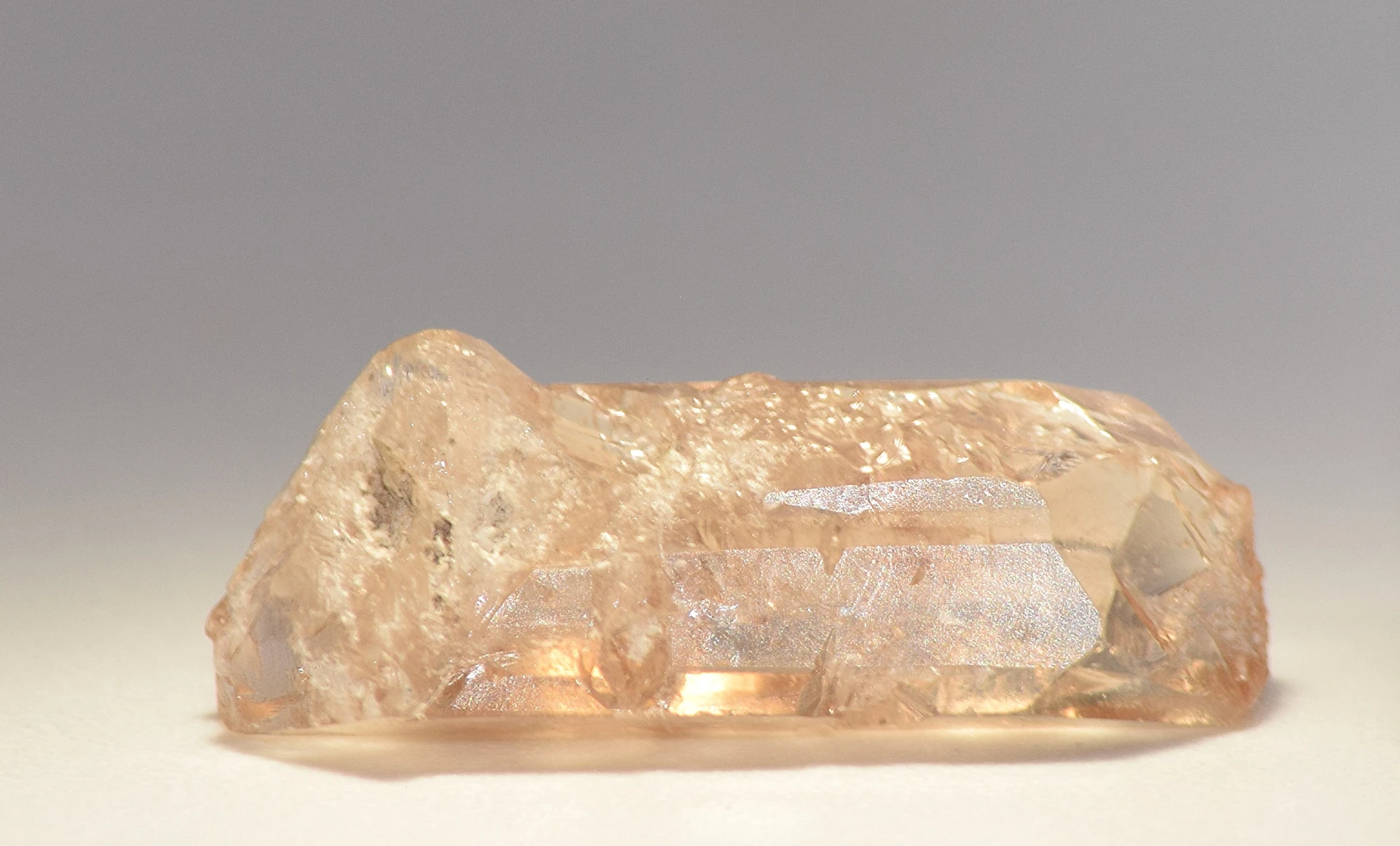 Topaz Crystal, Champagne Color – 3.0 g, in Display Box - Image 5