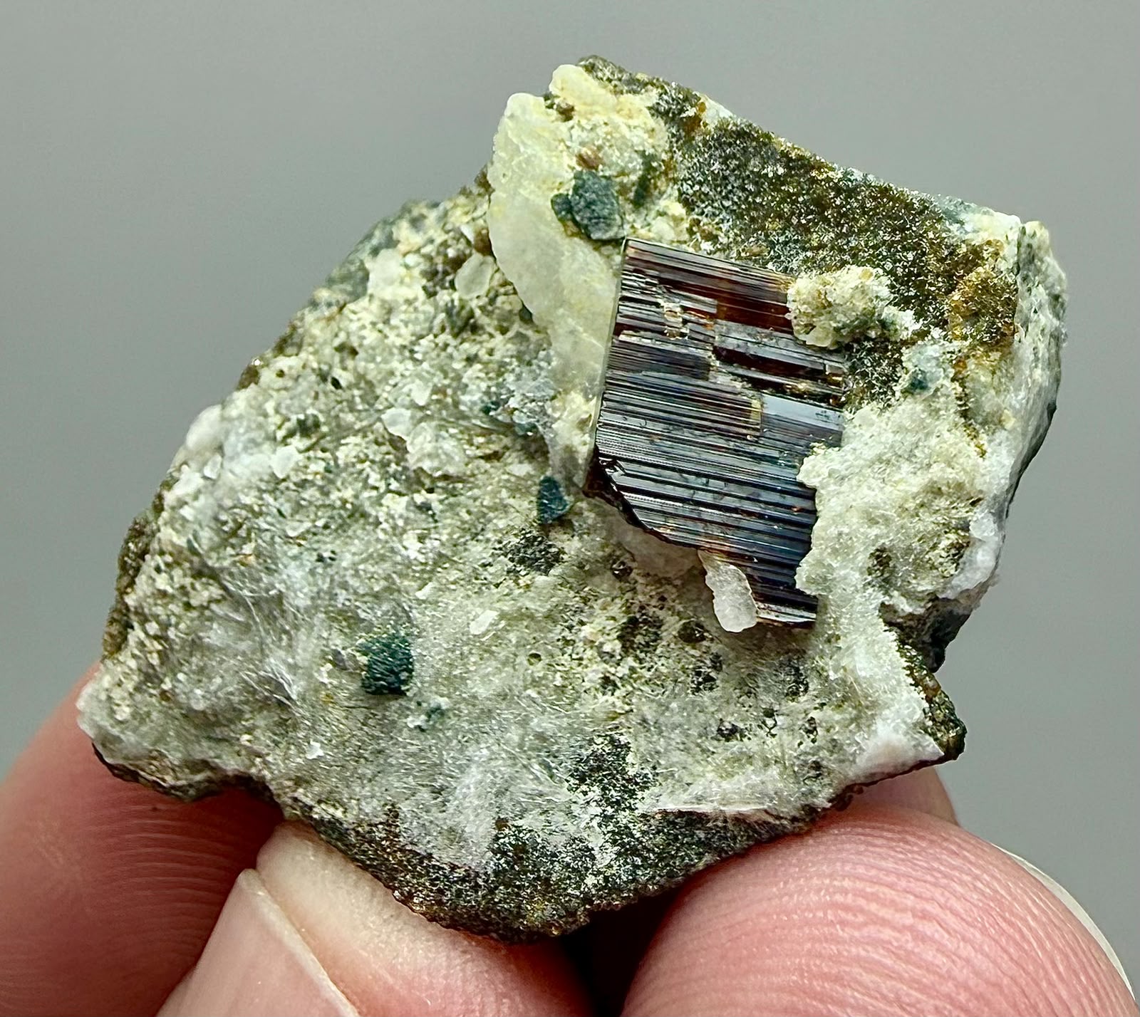 Vesuvianite Crystal on Matrix – Reddish, 36 × 25 × 18 mm - Image 4