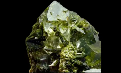 Epidote Crystal with Quartz on Matrix – Vivid Green Mineral