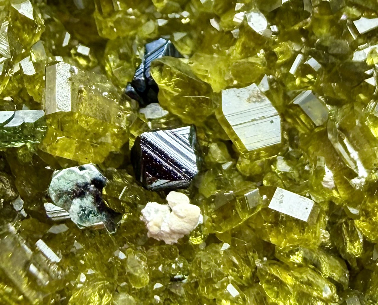 Vesuvianite Crystal – Association with Magnetite & Diopside - Image 6